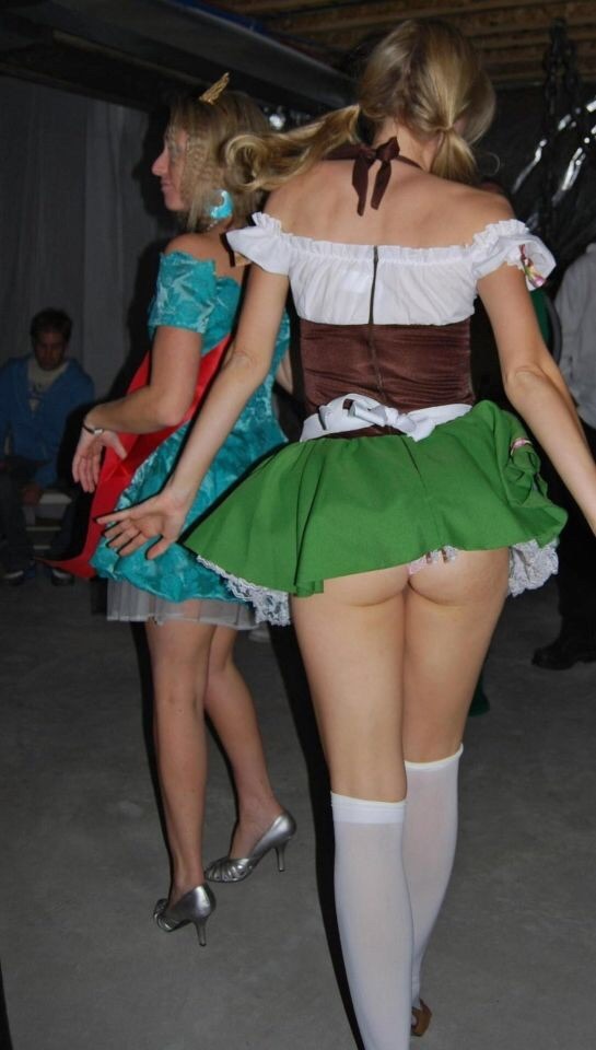 blondepawguk:  Great costumes great asses!