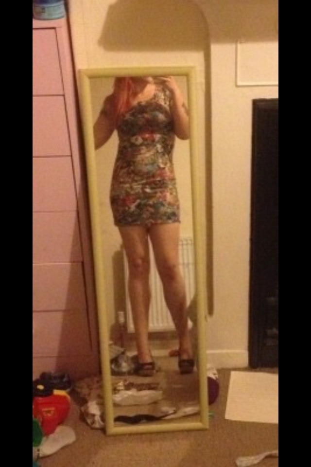 kittiesagainstfurbabies: Undecided on which dress to wear this Saturday?!   HALPPPPPP!!!