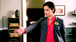 ameliapondthehistoryqueen:  tardisdean:  Get to Know Me meme: [1/5] Favorite TV