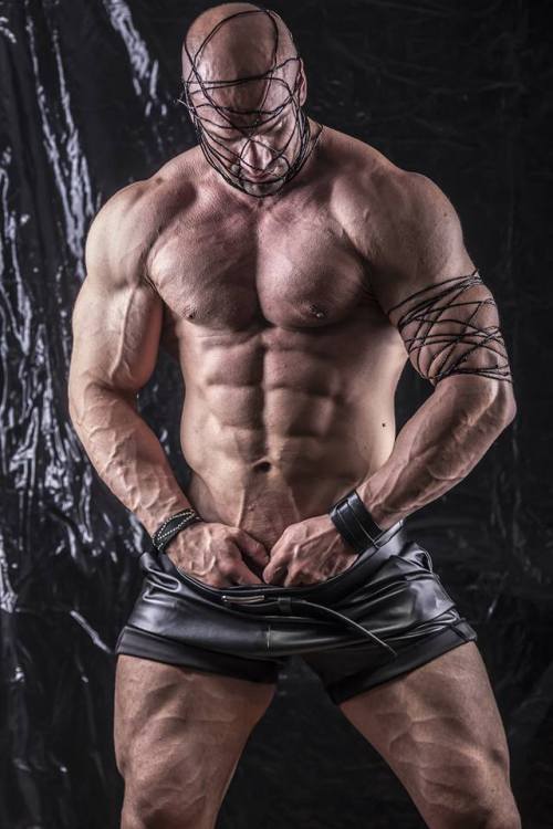 slickpenguin:  Lepomir Bakic 