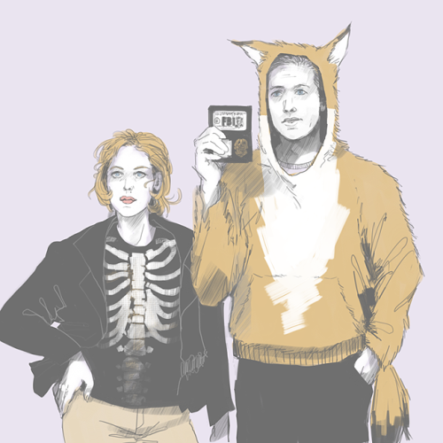 airyairyquitecontrary:spooky by itachiXOXOkisameHi, we were trick-or-treating, and we noticed someth