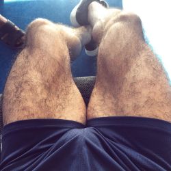 baldybearuk:THE best legs, ever…!!!! Furry