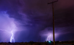 sergiomura:  Double Strike by Matt Granz Photography on Flickr. 