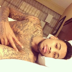 hoodsworld:  Eric Moreland              