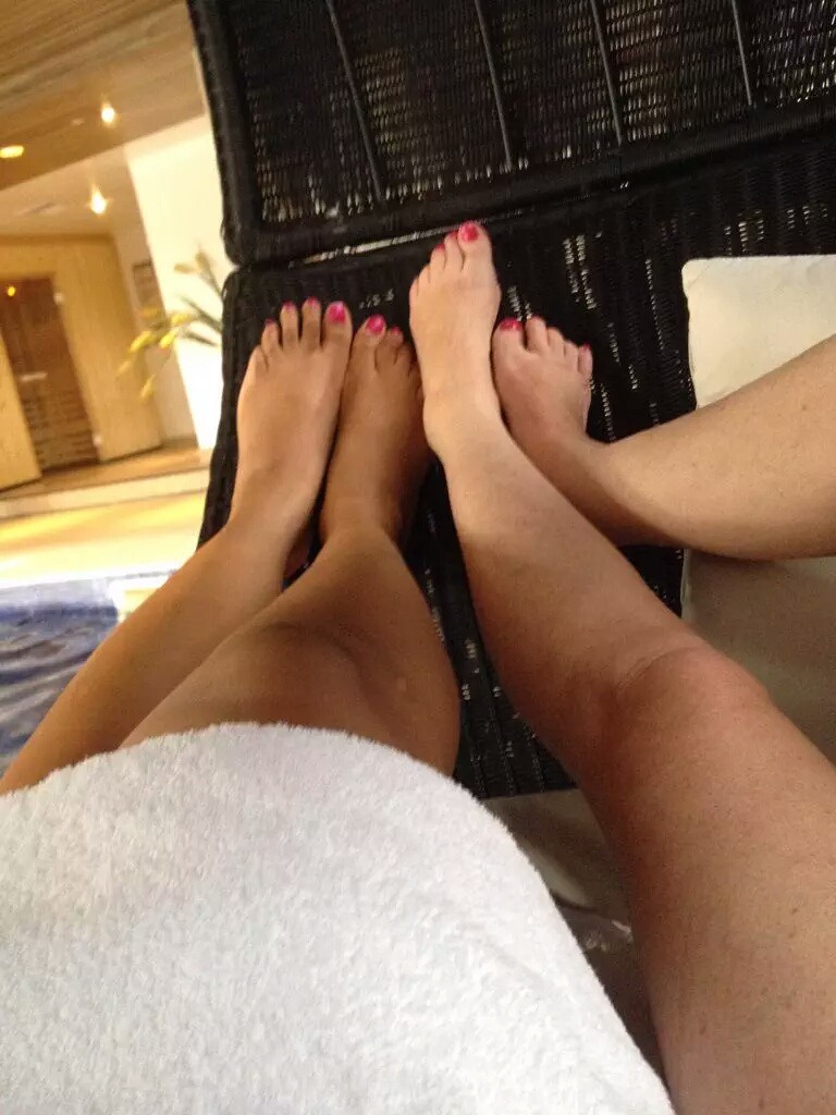 Minature gold mine of sexy busty cookie and a few of her foot selfies, as well as