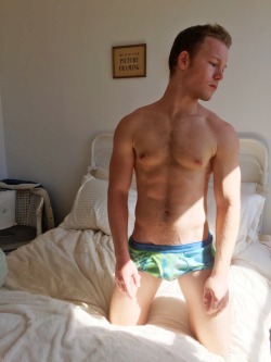 underlads:  The hottest guys in their underwear