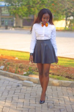 blackfembois2:  blacksissykarly:  blackandkillingit:  blackfashion:Larisa, 23, NigeriaÂ  http://fabglamdiary.blogspot.com/ photography by: MacleanÂ   BGKI - the #1 website to view fashionable &amp; stylish black girls shopBGKI today  Love the skirt  good
