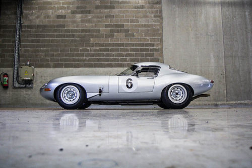 3.8 Jaguar E-Type (1963) by VJ Photography / Jurrie Vanhalle on Flickr.More cars here.