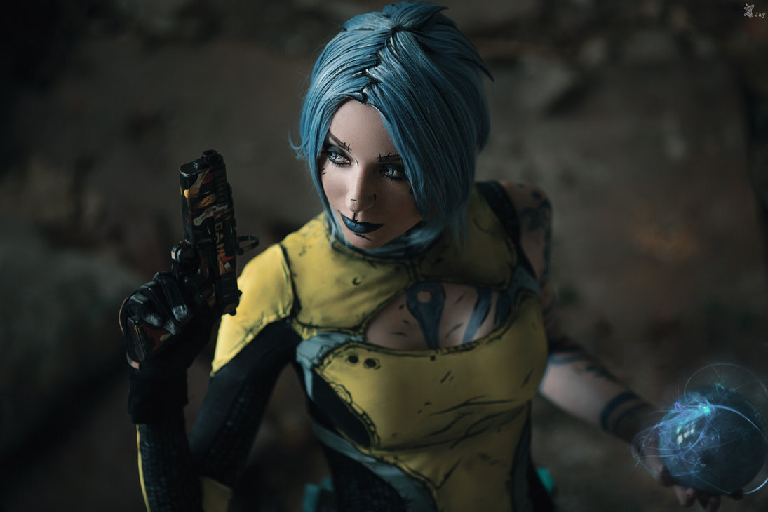 hotcosplaychicks: Borderlands - Maya by Wan-Mei   Check out http://hotcosplaychicks.tumblr.com