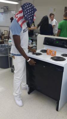 yung-finesser:  Juggin in culinary