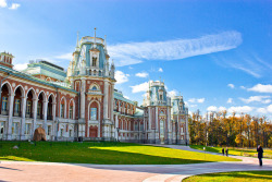 Allthingseurope:  Tsaritsyno Palace, Moscow (By Nataliya Belitskaya)