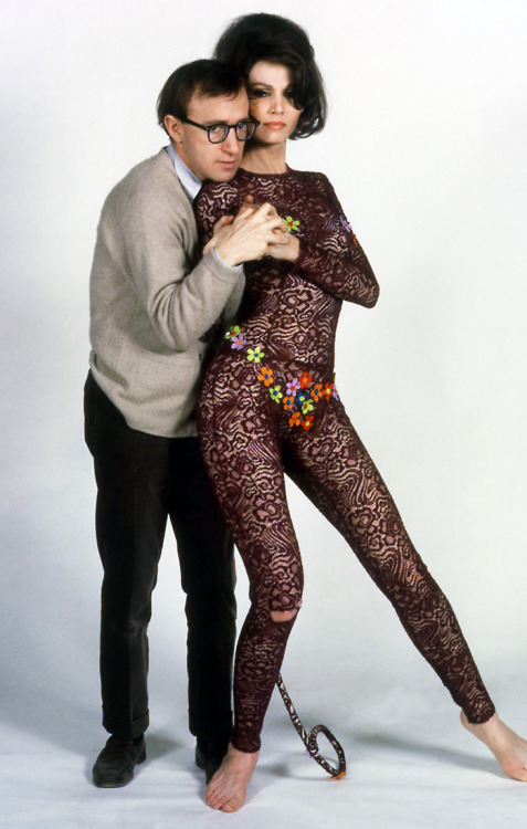 Woody Allen, Paula Prentiss / publicity still for Clive Donner’s What’s New Pussycat? (1965) / photo