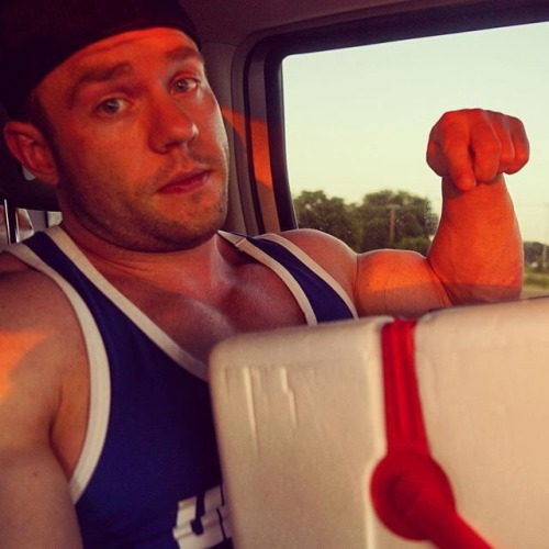 Chris Tuttle - He didn’t become a pro by not being prepared, here he is with a cooler of food after his workout with Universal athletes.