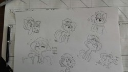 thehorsewife:Some Wifey doodlesXD!