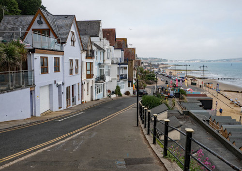 allthingseurope: Shanklin, Isle of Wight, UK (by Kevan Butcher)