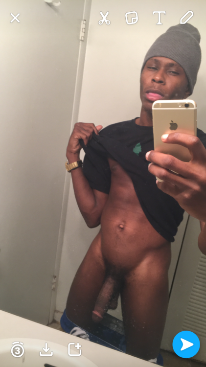 dachocolatefactory:  royalpainreloaded:  Snap chat 👻 Tatz_Goldz13 Tatzgoldz13.Tumblr.com  (via TumbleOn)