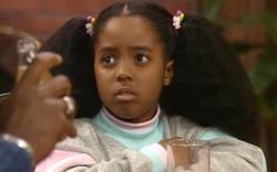 ismoocheswho:  90skindofworld:  Rudy Huxtable’s Hair Appreciation  I need to know hoooooooow 