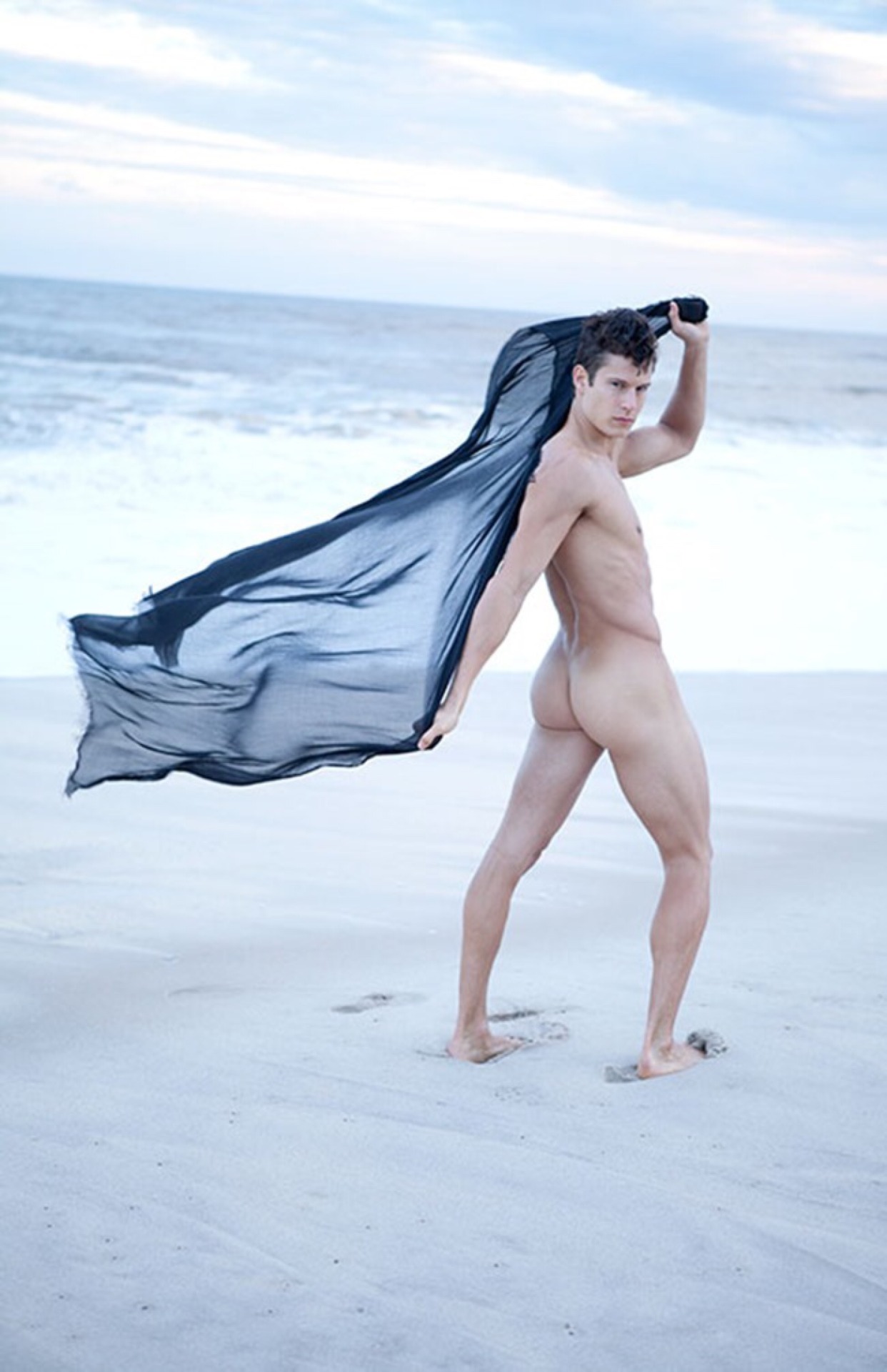 nickk1712:  Follow: http://nickk1712.tumblr.com.   Eian Scully.