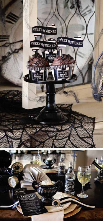 blackchantilly:  How to Create a Classy Halloween (photo credits listed in post) 