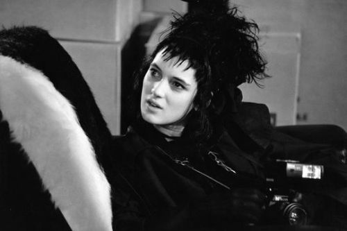so-goth: vintagesalt: Beetlejuice || 1988 ✝ LOVERS OF ALL THINGS DARK ✝