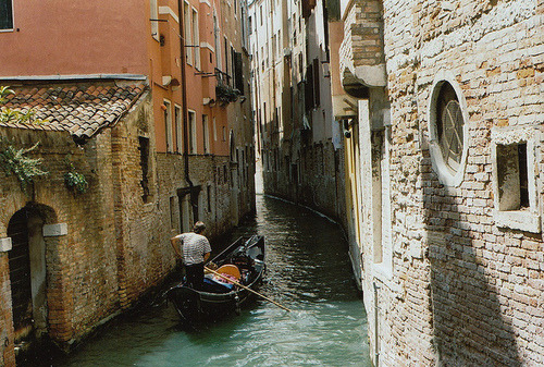 mostlyitaly:  Venice (Veneto, Italy) by Petrana Sekula on Flickr. 