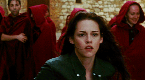 dianasofthemyscira:Happy Birthday. Don’t remind me. Bella, your birth is definitely something to cel