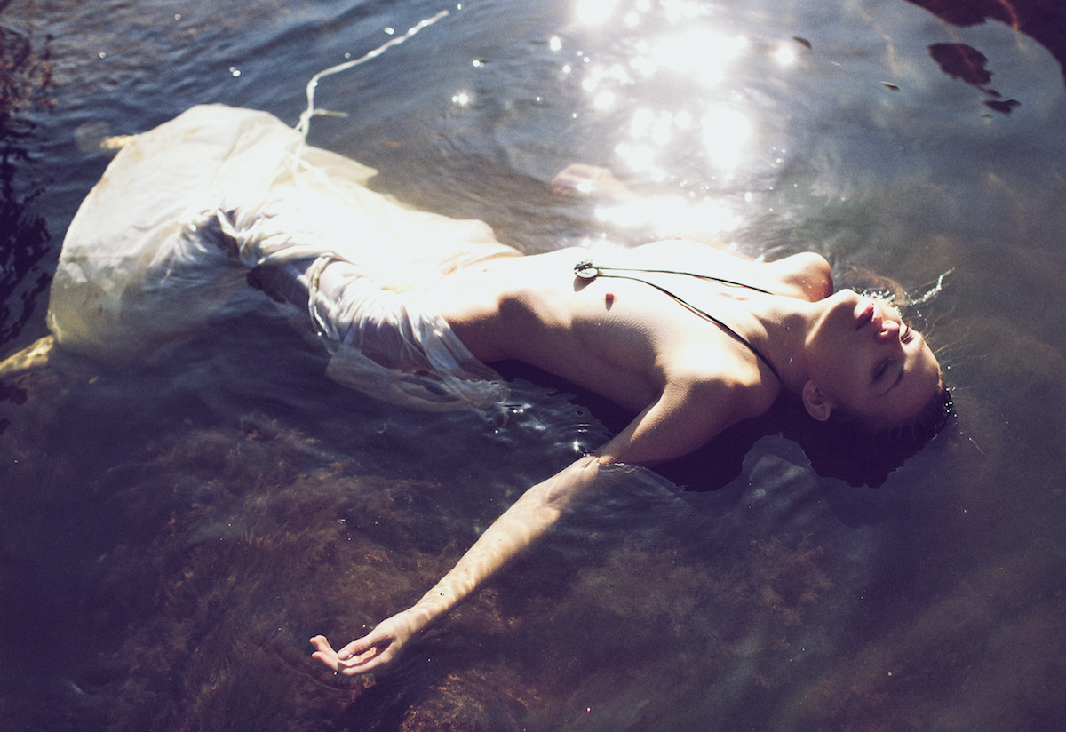 formesdelabeaute:  Svetlana Cluck by Attilio D’Agostino