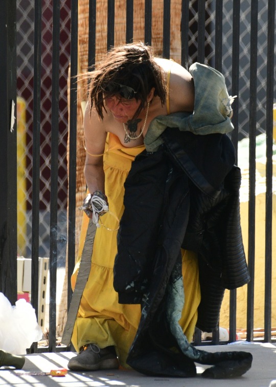 XXX So on my home today 4-19-23 I see this homeless photo
