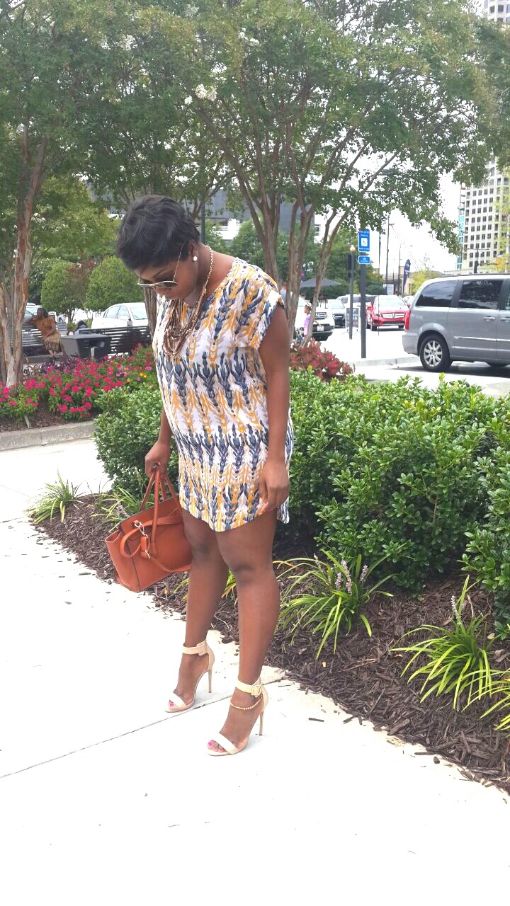 mrbootyluver:  glamchronicles:TRIBALISM  Happy Sunday!!         Simple is glamorously