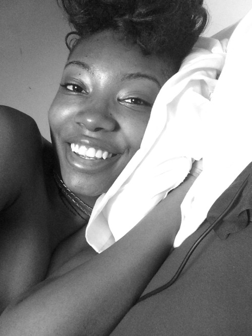 seductivelie:  Earlier this morning, of Wednesday July 22, 2015.