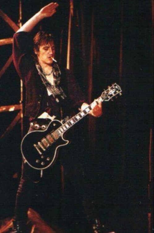 Izzy Stradlin