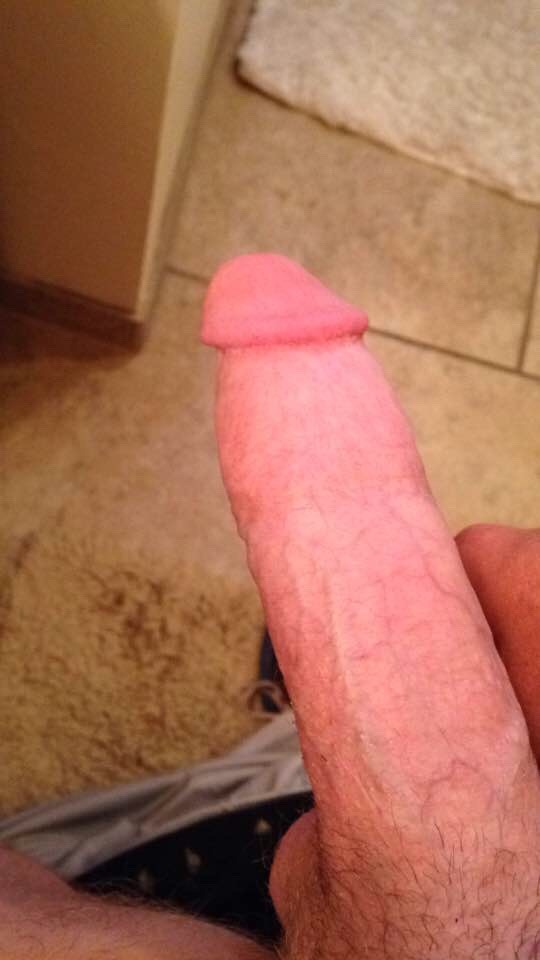 straight-kikdudes:Elijah 😍 he’s the hottest guy ever and THAT ASS OMG !!!! he’s