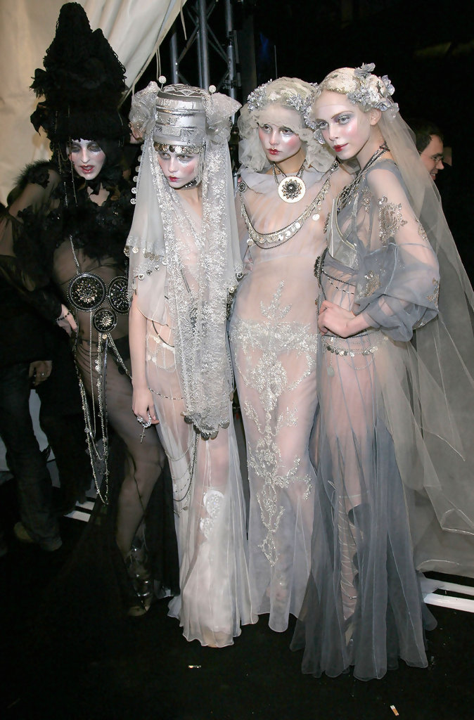 d-fashionshower:  Georgina ,Natasha, Magdalena, and Tanya at John Galliano Backstage