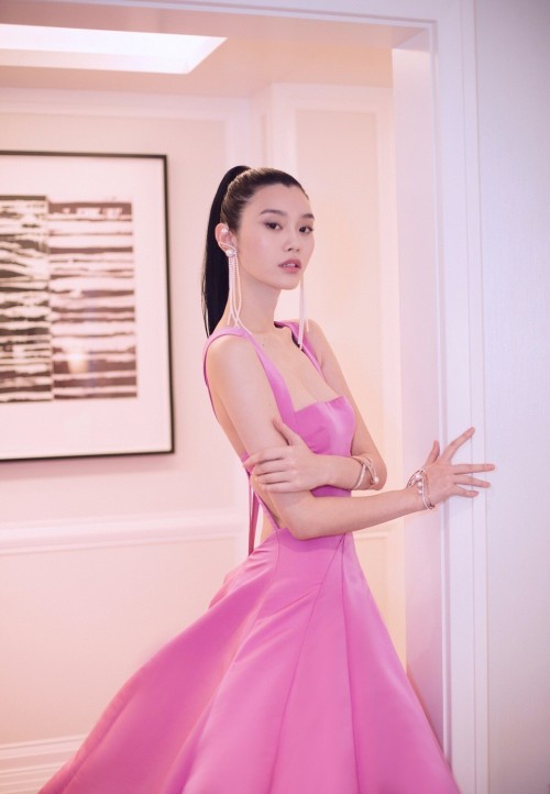 Ming Xi wearing Prabal Gurung at Met Gala 2018