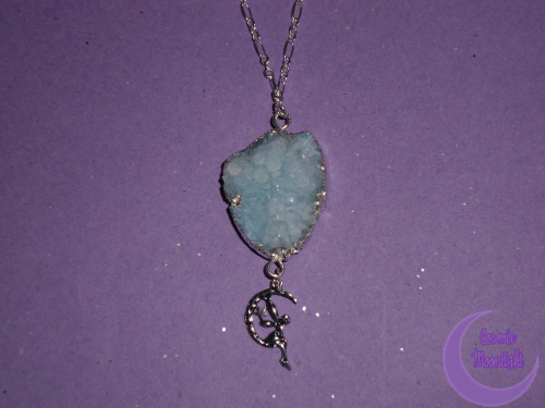 cosmicmoonlightx:  Blue Druzy Agate Quartz Celestial necklace ~ available here  (please don’t remove text :))
