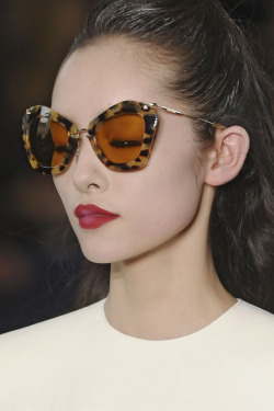 foulmilk:   Fei Fei Sun at Miu Miu Fall 2011