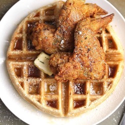 naturalyfindingme:  thinkinthemoonlight:  afro-arts:  Maxine’s Chicken &amp; Waffles  www.maxineschicken.com // IG: maxineschicken  Indianapolis, IN  CLICK HERE for more black owned businesses!  …..I’ll have to remember this next time I’m in Indy.