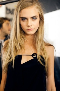 vicsecretmodels:  Cara Delevingne