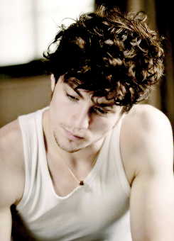 mancandykings:  PHOTOSHOOT MEMEaaron johnson