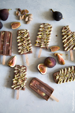 Fullcravings:  Fig Fudge Popsicles With White Chocolate Drizzle And Pistachios  