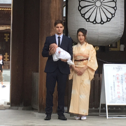 Omiyamairi #shrine #omiyamairi #kimono #samukawashrine #baby #japaneseculture #lovejapan #lovejapane