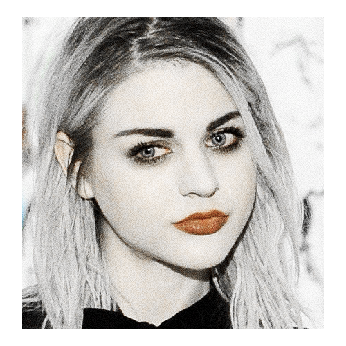 gerardxoxowxy: lyn-z x frances[eddie martinez `nomader` opening]