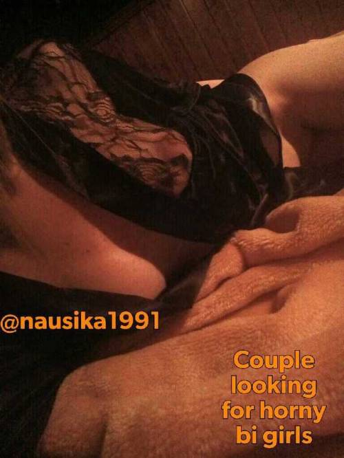 nikosstrapon: nausika1991: Waiting for you daddy to come home and treat me right…(last night&