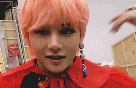 HAPPY BIRTHDAY TAEHYUNG !!