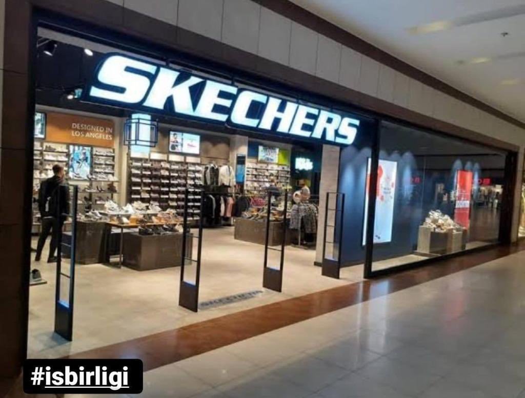 Skechers'ta bugüne özel...