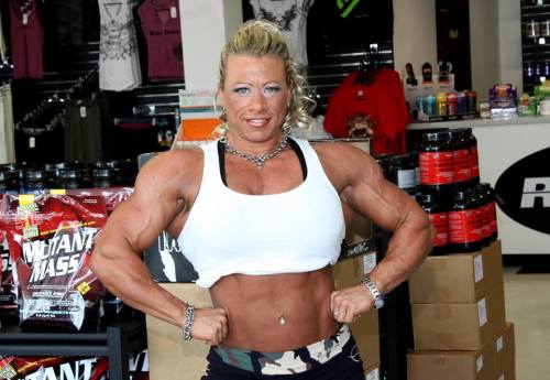 fightingboots:  Julie Bourassa 