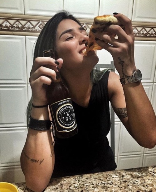 DIABLO EN MUJER