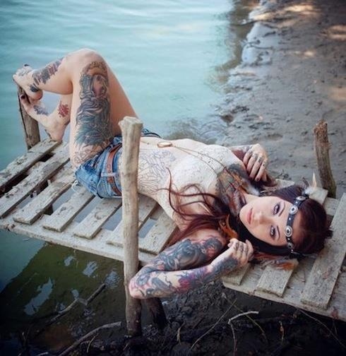 floretta-tallant:  Tattooed Babe