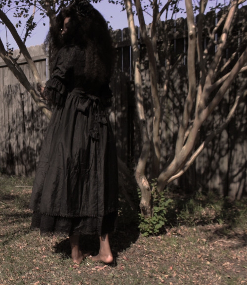 downtothesole:  In time we may truly exist | Surfacespell 
