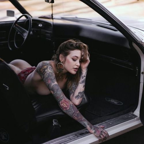 Porn Pics poin00: Torrie Blake Torrie Blake on Instagram